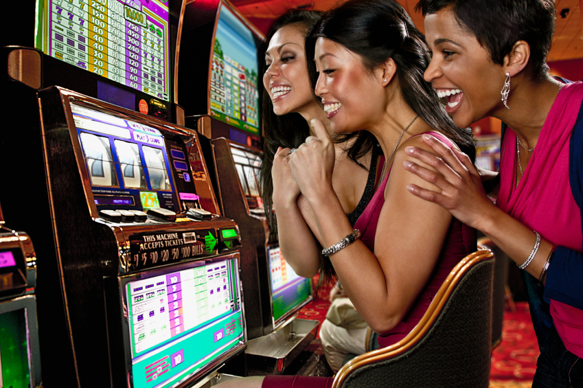 women gambling